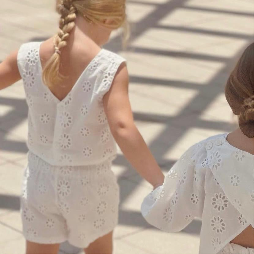 EMBROIDERY SET CROP TOP