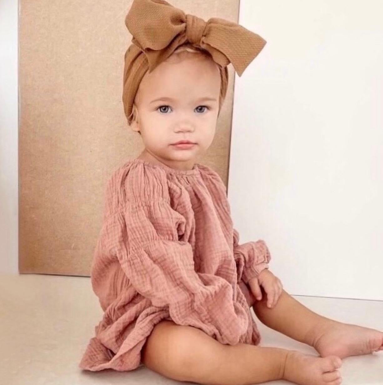 MUSLIN PUFF SLEEVE DRESS