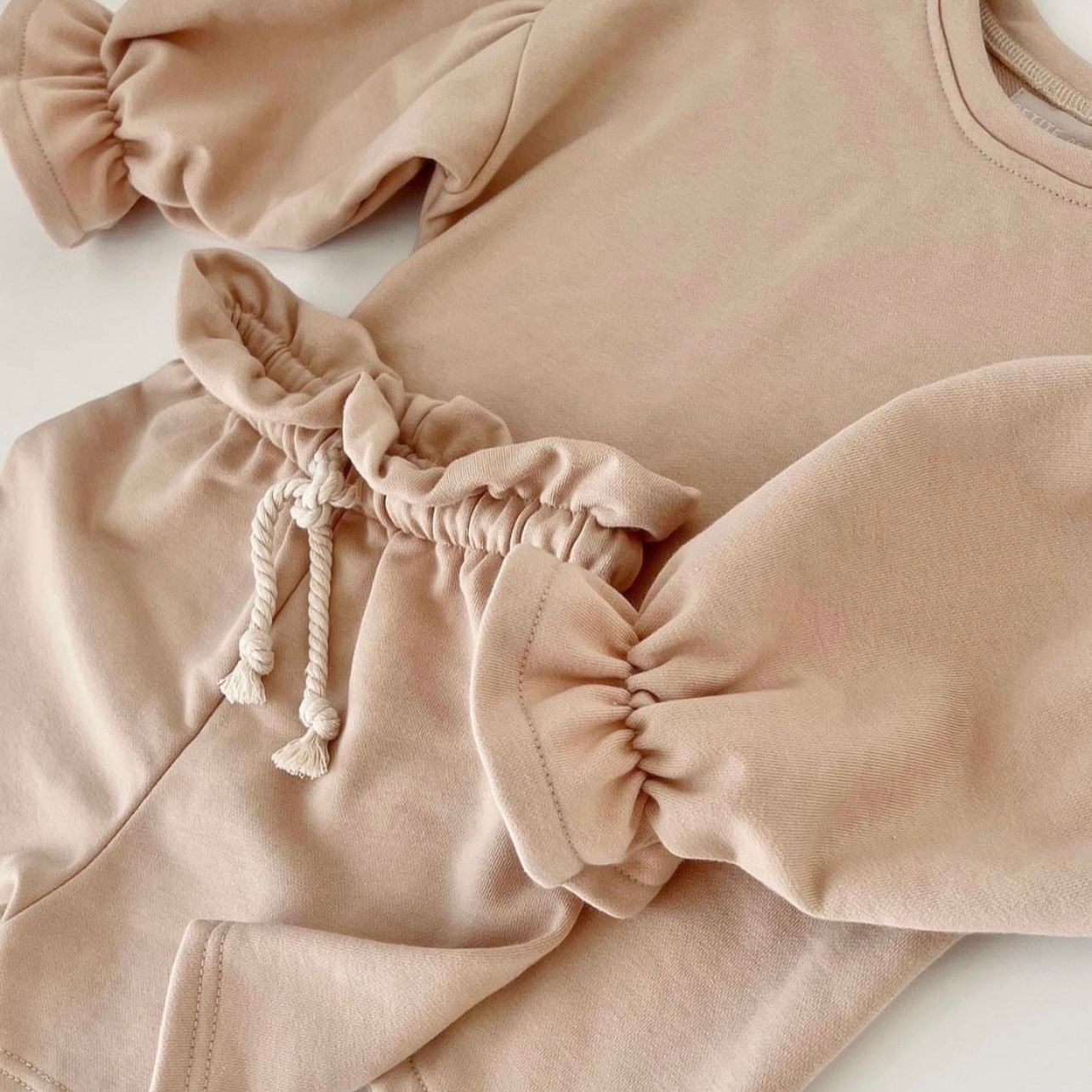 TERRY SET WITH OVERSIZED SLEEVES TOP