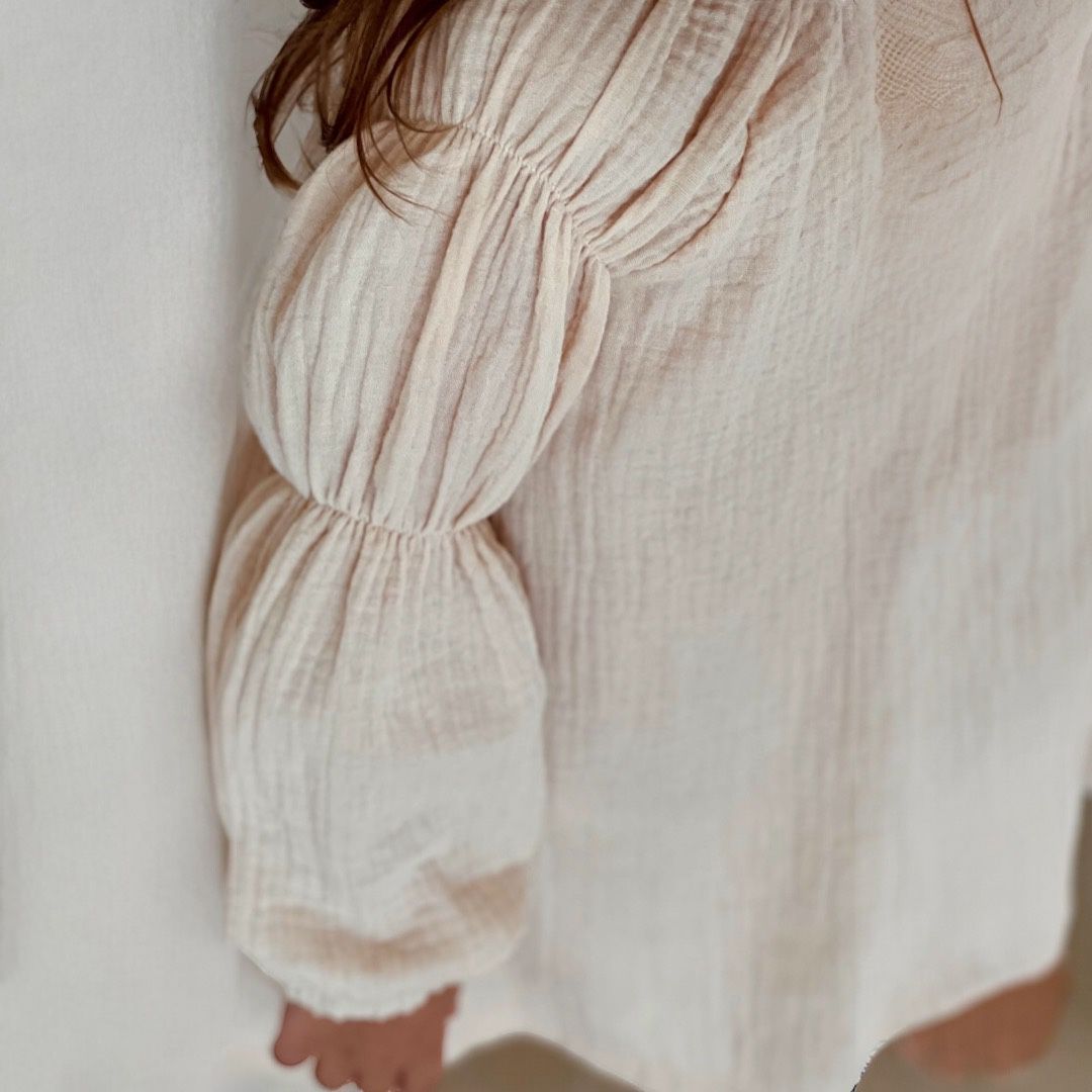 MUSLIN PUFF SLEEVE DRESS