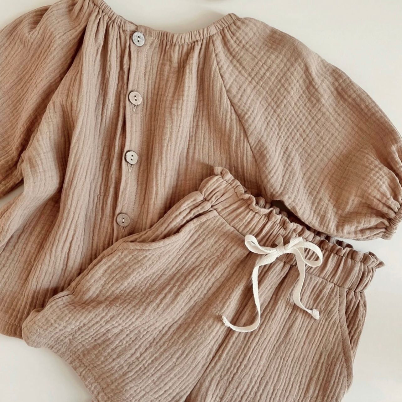 MUSLIN SET